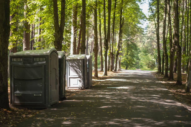 Best Portable restroom trailer rental  in Martinsvle, IL